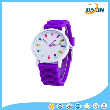 Vente chaude Femmes Casual Montre Silicone Montre-Bracelet Filles Femmes Hommes Quartz Montre